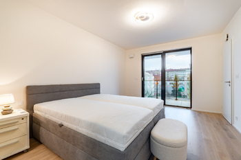 Pronájem bytu 2+kk v osobním vlastnictví 76 m², Praha 6 - Břevnov