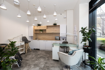 Pronájem obchodních prostor 177 m², Praha 8 - Libeň