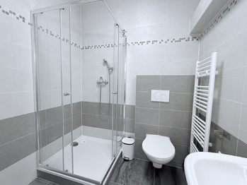 Pronájem bytu 2+kk v osobním vlastnictví 40 m², Praha 5 - Smíchov