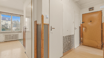 Prodej bytu 2+1 v osobním vlastnictví 71 m², Praha 8 - Troja