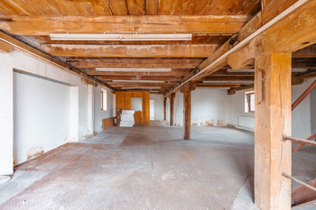 Prodej skladovacích prostor 537 m², Syrovátka