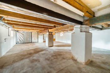 Prodej skladovacích prostor 537 m², Syrovátka