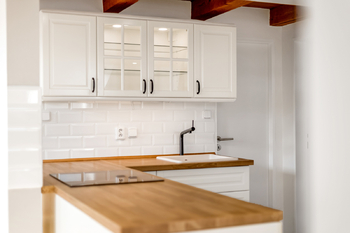 Prodej bytu 2+kk v osobním vlastnictví 82 m², Praha 4 - Záběhlice