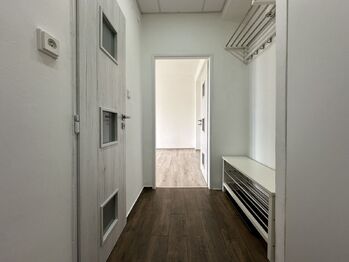 Pronájem bytu 2+1 v osobním vlastnictví 47 m², Žatec