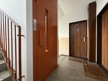 Pronájem bytu 2+1 v osobním vlastnictví 60 m², Žatec