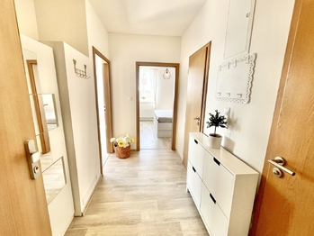 Prodej bytu 2+kk v osobním vlastnictví 63 m², Klecany