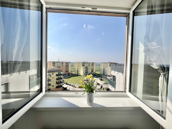 Prodej bytu 2+kk v osobním vlastnictví 63 m², Klecany