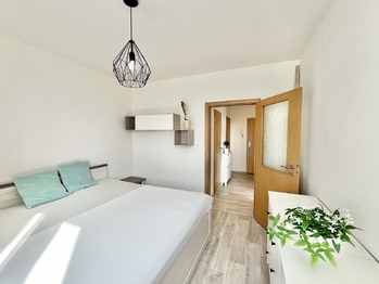 Prodej bytu 2+kk v osobním vlastnictví 63 m², Klecany