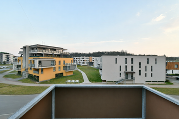 Pronájem bytu 1+kk v osobním vlastnictví 34 m², Hradec Králové