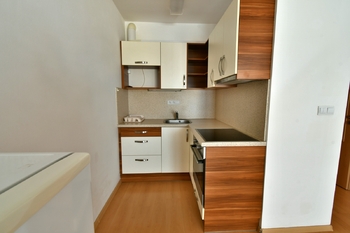 Pronájem bytu 1+kk v osobním vlastnictví 34 m², Hradec Králové