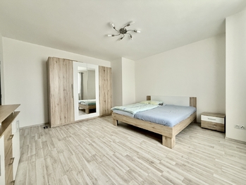 Pronájem bytu 2+kk v osobním vlastnictví 66 m², Plzeň