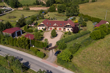 Prodej domu 399 m², Předenice