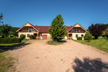 Prodej domu 399 m², Předenice