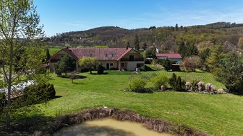 Prodej domu 399 m², Předenice