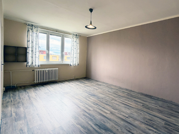 Pokoj - Prodej bytu 2+1 v osobním vlastnictví 63 m², Chodov