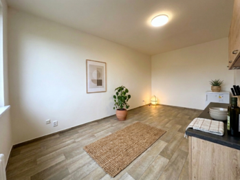 Prodej bytu 1+1 v osobním vlastnictví 30 m², Praha 4 - Chodov