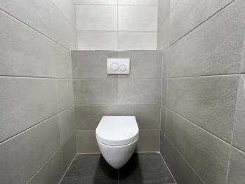 Prodej bytu 1+1 v osobním vlastnictví 30 m², Praha 4 - Chodov