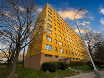 Prodej bytu 1+1 v osobním vlastnictví 30 m², Praha 4 - Chodov