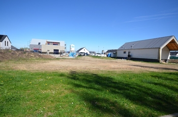 Pronájem pozemku 800 m², Slaný