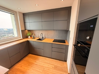 Prodej bytu 3+1 v družstevním vlastnictví 72 m², Praha 4 - Michle