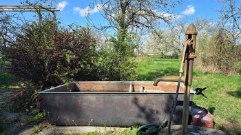 Studna se zásobníkem na vodu - Pronájem pozemku 1499 m², Přerov