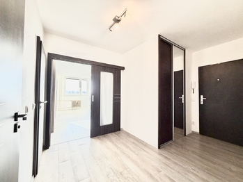 Prodej bytu 3+1 v osobním vlastnictví 80 m², Kladno