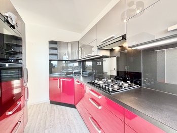 Prodej bytu 3+1 v osobním vlastnictví 80 m², Kladno