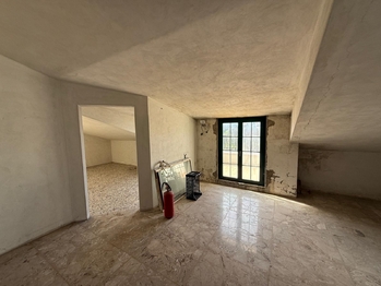 podkroví - Prodej domu 379 m², Ortona