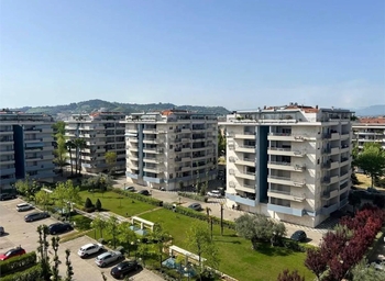 okolí domu v Montesilvano - Prodej bytu 3+kk v osobním vlastnictví 114 m², Montesilvano