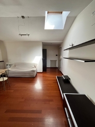 vchod do bytu - Prodej bytu 3+kk v osobním vlastnictví 114 m², Montesilvano