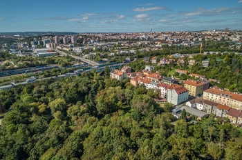 Prodej bytu 2+kk v osobním vlastnictví 44 m², Praha 10 - Záběhlice