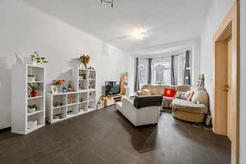 Obývací pokoj - Pronájem bytu 2+1 v osobním vlastnictví 106 m², Hronov