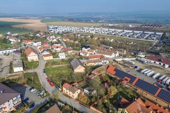 Prodej domu 190 m², Vochov