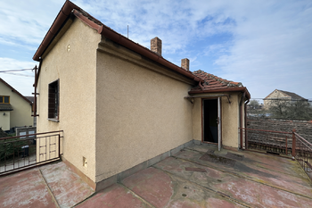 Prodej domu 190 m², Vochov