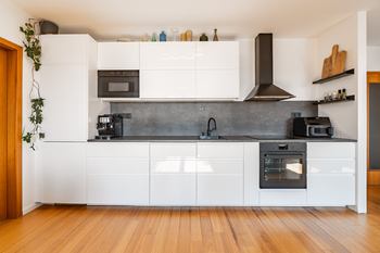 Kuchyně - Prodej bytu 3+kk v osobním vlastnictví 110 m², Praha 10 - Vršovice