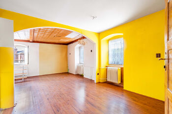 Rodinný dům, Rosice, Na Mýtě - Prodej obchodních prostor 394 m², Rosice