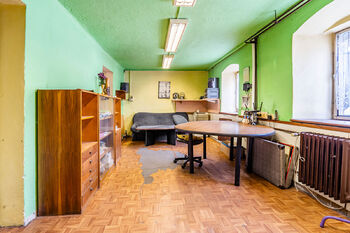 Rodinný dům, Rosice, Na Mýtě - Prodej obchodních prostor 394 m², Rosice