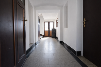 Chodba - vstup - Prodej domu 177 m², Kolín