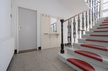 Schodiště - Prodej domu 177 m², Kolín