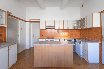 Kuchyň 1. patro - Prodej domu 177 m², Kolín