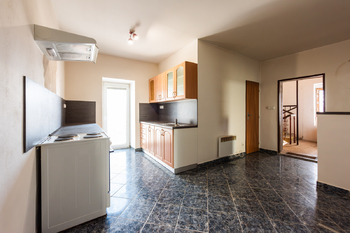 Prodej domu 420 m², Velké Opatovice