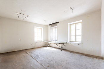 Prodej domu 420 m², Velké Opatovice