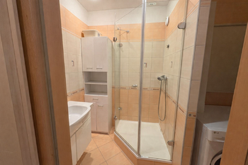 Prodej bytu 3+1 v osobním vlastnictví 76 m², Karlovy Vary