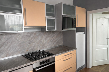 Prodej bytu 3+1 v osobním vlastnictví 76 m², Karlovy Vary