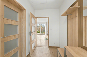 Prodej domu 88 m², Babice