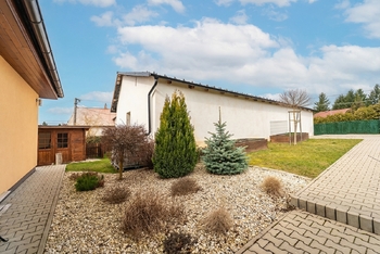 Prodej domu 138 m², Babice