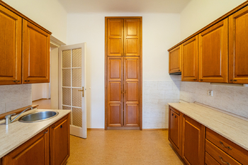 Prodej bytu 3+1 v osobním vlastnictví 134 m², Praha 6 - Dejvice