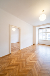Prodej bytu 3+1 v osobním vlastnictví 134 m², Praha 6 - Dejvice