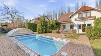 Prodej domu 270 m², Vrbová Lhota