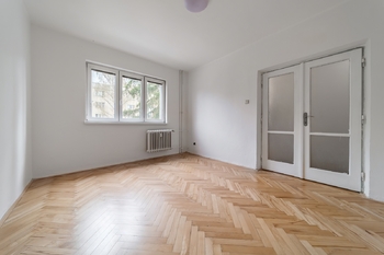 Ložnice - Pronájem bytu 2+1 v družstevním vlastnictví 56 m², Karviná